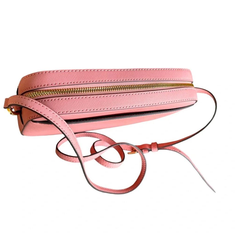 HP x 3 ☄️🥳 Michael Kors Leather Primrose Crossbody Bag with Gold Accents SOLD! - Picture 9 of 13